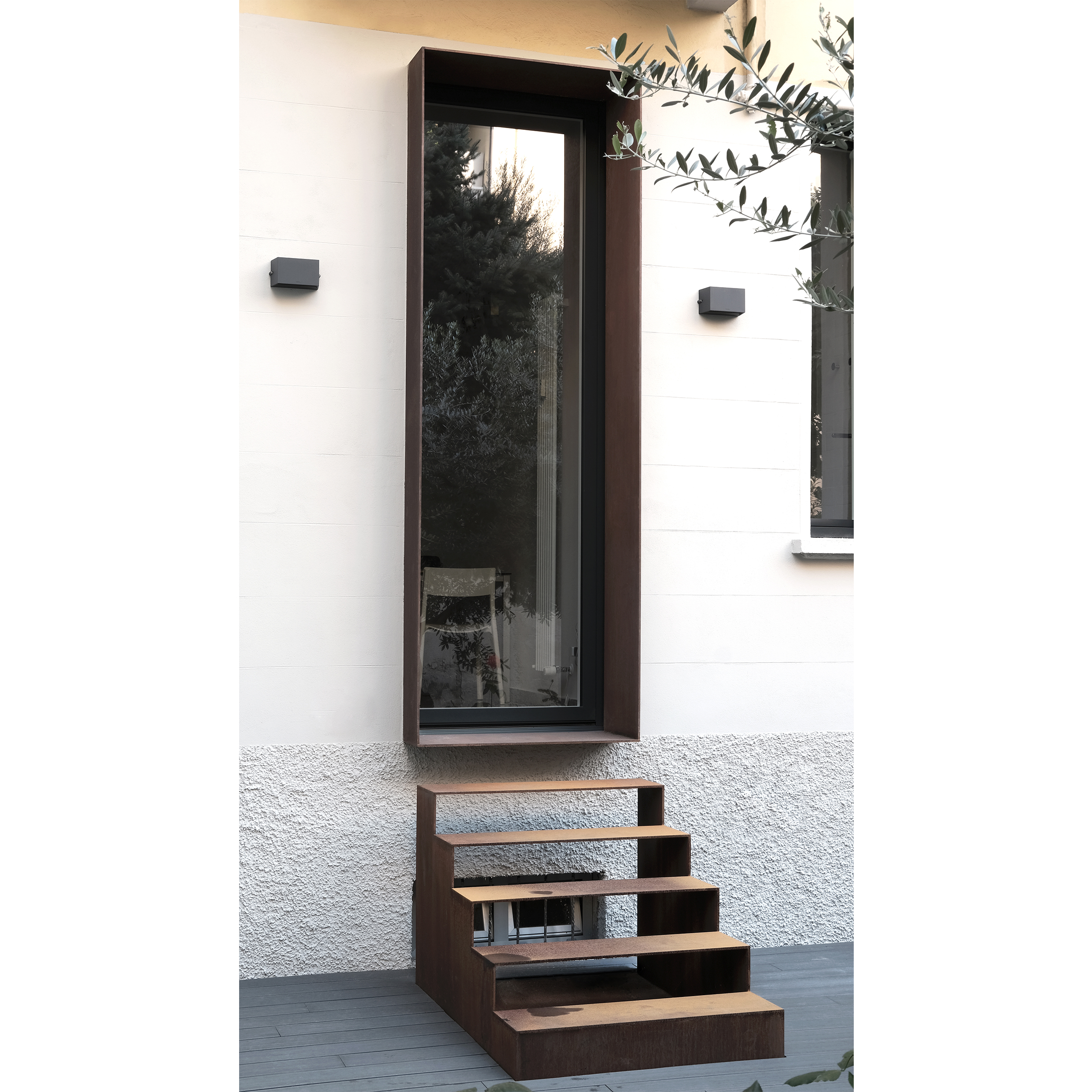 Rear Window COR-TEN steel staircase and garden connection — Studio Lapse